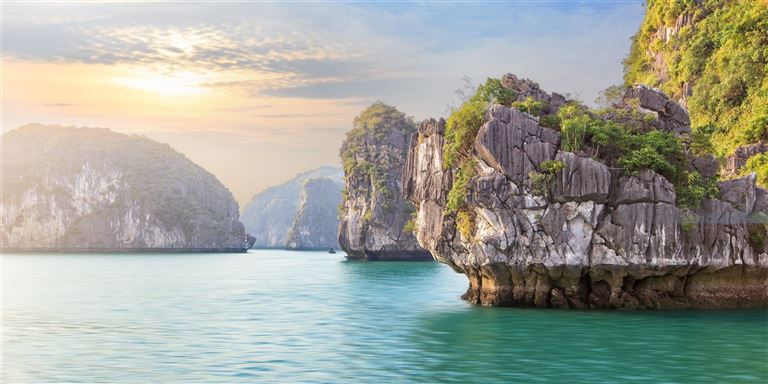 Vietnam von Nord bis Süd ©lena_serditova/adobestock